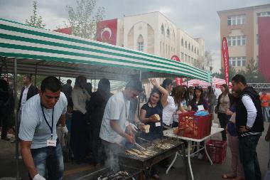 Kampüste gastronomi şöleni