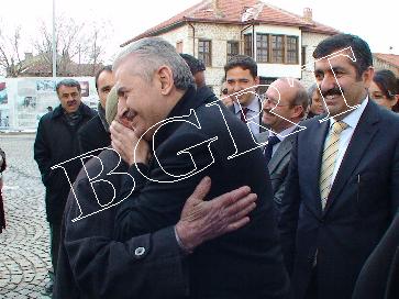 Bakan Yıldırım Gembos Yolu Bitecek