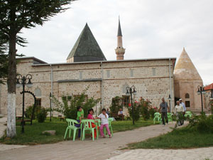 Eşrefoğlu Camii UNESCO listesinde