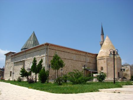 Eşrefoğlu Cami UNESCOya Hazırlanıyor