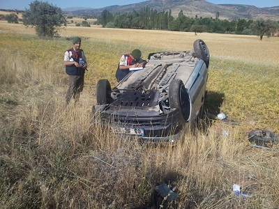 Polis memuru kaza yaptı 