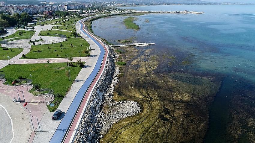 Beyşehir’de Sahil Bandına Bisiklet ve Yürüyüş Yolu