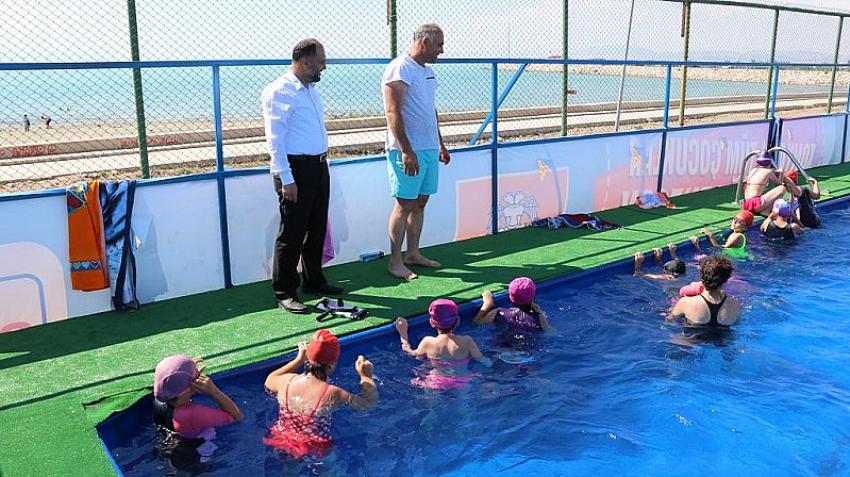 Beyşehir'de Yüzme Bilmeyen Çocuk Kalmasın