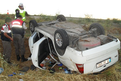 Trafik kazası 1 Ölü, 4 yaralı