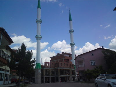 Minareleri Tamamlandı 