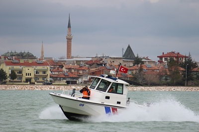 Jandarma kaçak avlanmaya geçit vermiyor