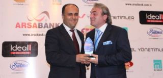 Özaltuna Yılın Başarılı Belediye Başkanı Ödülü