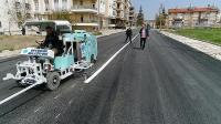 Beyşehir Belediyesi Yol Çizgilerini Kendisi Ekipmanı İle Yapıyor