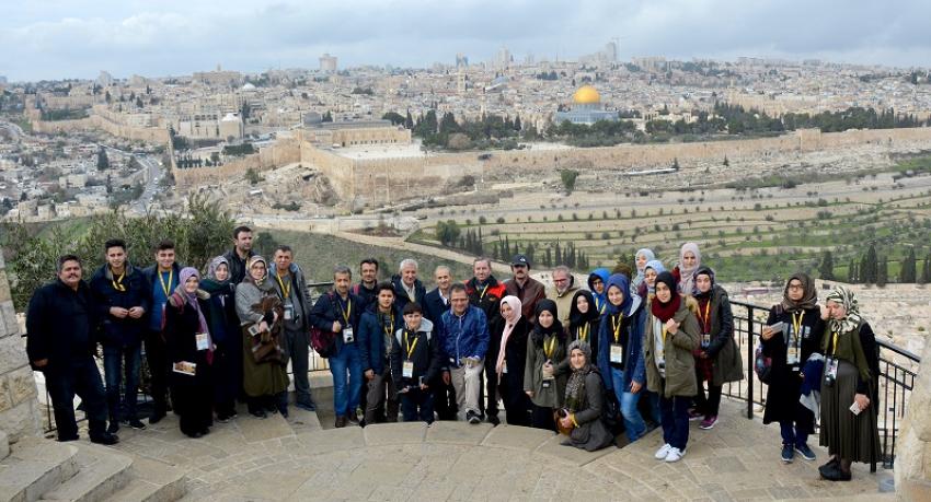 Başarılı Öğrenciler Kudüs Gezisi ile Ödüllendirildi