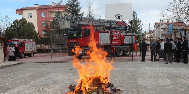 Lisede gerçeğini aratmayan tatbikat